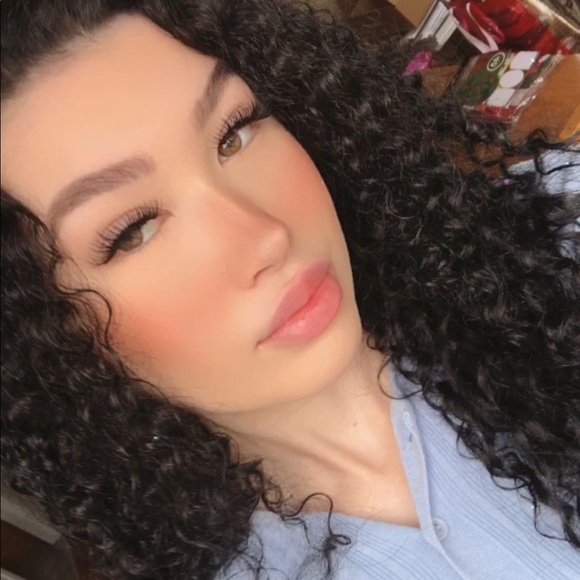 Meet your Posher, Catherine - Picture 1 of 1